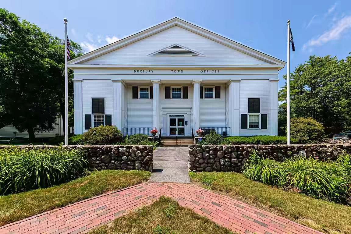 Duxbury — professional movers serving Duxbury and surrounding areas