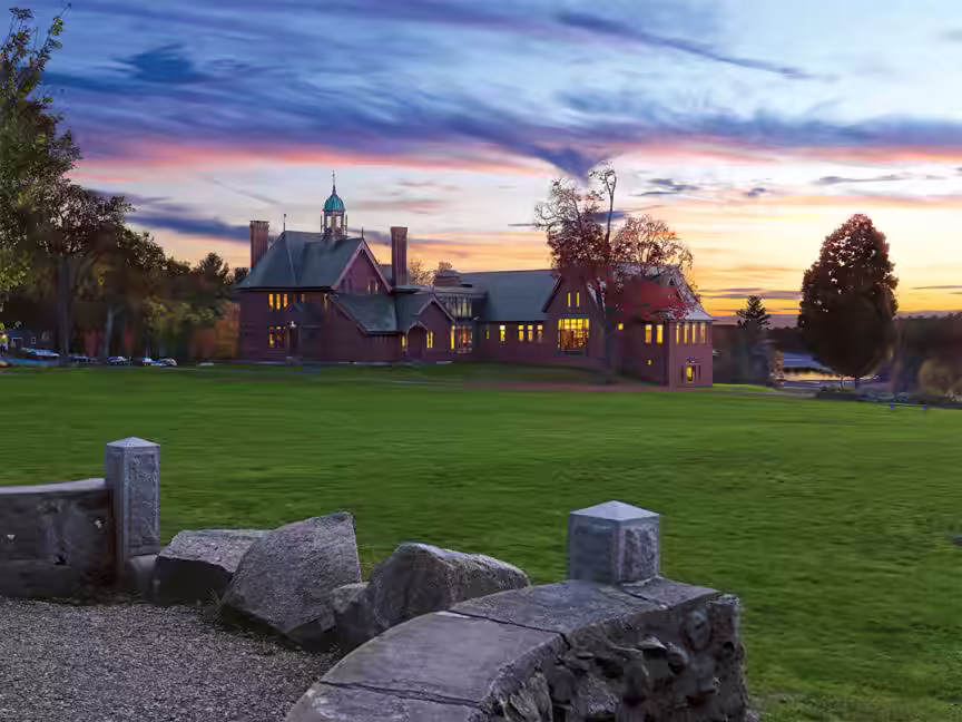 Harvard — professional movers serving Harvard and surrounding areas
