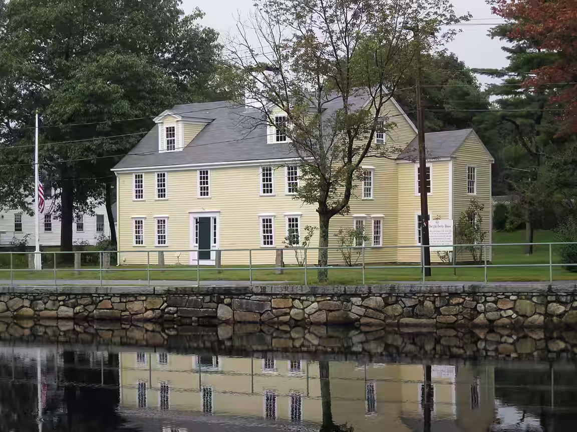 Medfield — professional movers serving Medfield and surrounding areas
